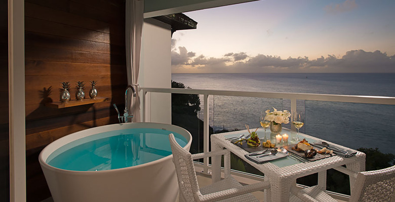 Hotel Sandals Regency La Toc