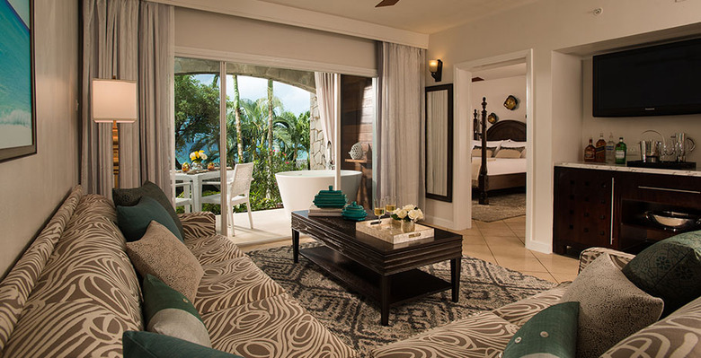 Hotel Sandals Regency La Toc