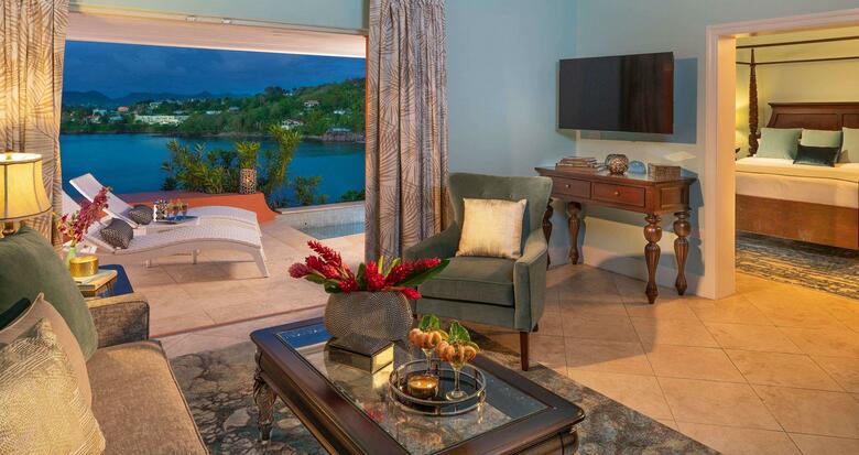 Hotel Sandals Regency La Toc