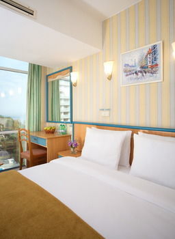 Hotel Marins Park