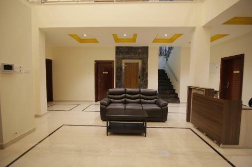 Hostal Oyo 19958 Iris Comfort Inn