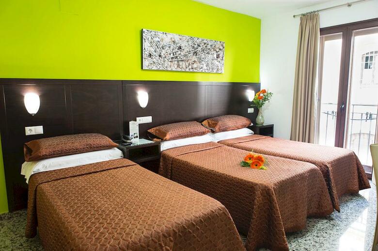Hotel De Los Faroles