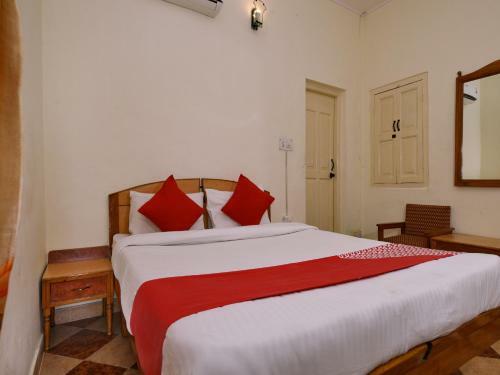 Hotel Oyo 12080 Heritage