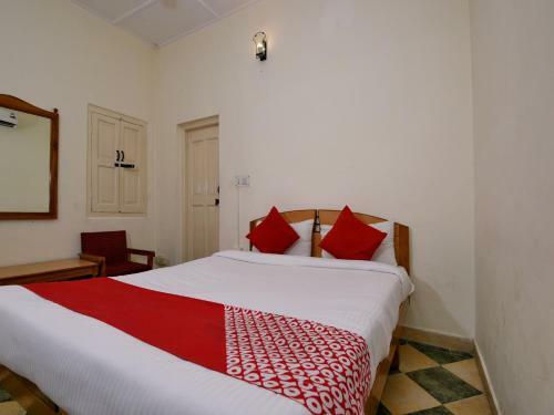 Hotel Oyo 12080 Heritage