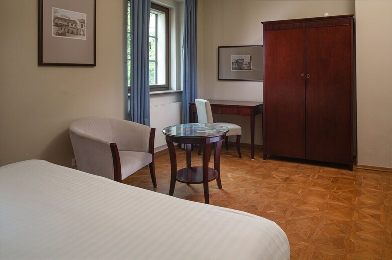 Hotel Ea Residence U B�l� Ku�elky