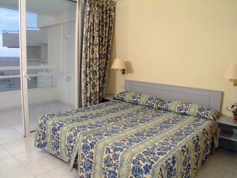 Ponderosa Hotel