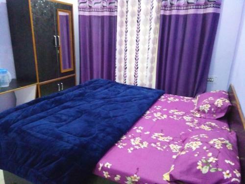 Hostal The Dhanolti Groove Garden
