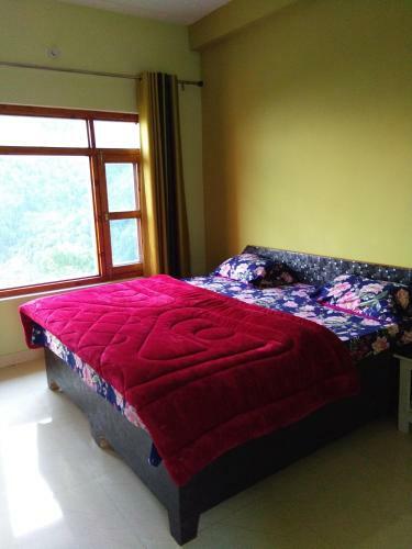 Hostal The Dhanolti Groove Garden