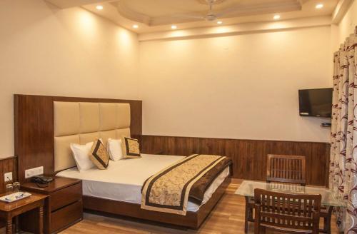 Hotel Dharamshala Paradise