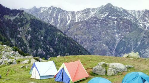Holidaydada Triund (dharamshala) Camps