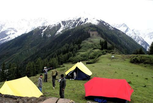 Holidaydada Triund (dharamshala) Camps