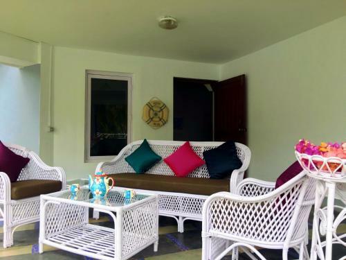 Villa Tropical Vibes Luxury Beach House
