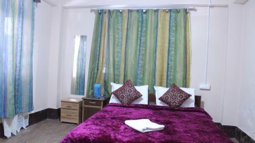 Hotel Zero To One Stay - Silk Route Residence