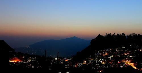 Hotel Zero To One Stay - Silk Route Residence