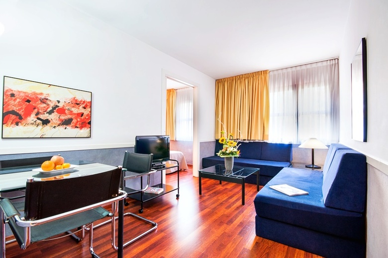 Hotel Apartamentos Descartes