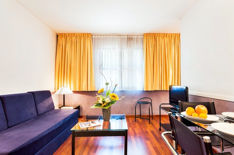Hotel Apartamentos Descartes