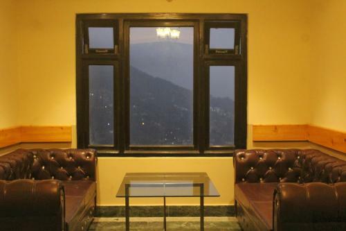 Hotel The Mansarovar