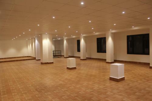 Hotel The Mansarovar