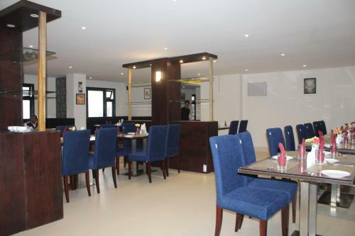 Hotel The Mansarovar