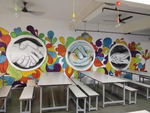 Albergue Mural By Spiti