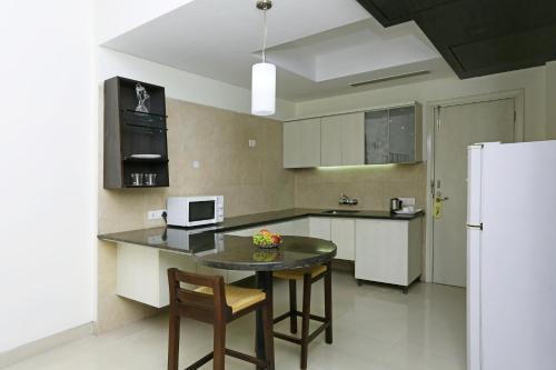 Hotel Anav House Golf Course Road