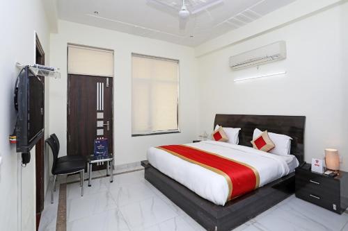 Hotel Oyo 10928 Krishna Kunj