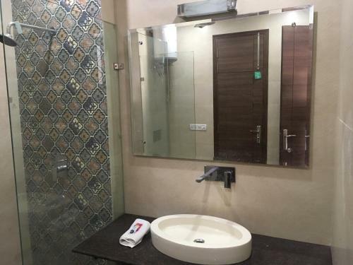 Unified's Service Apartment