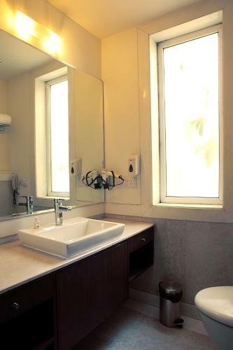 Hotel Ahuja Residencey Vista Signature