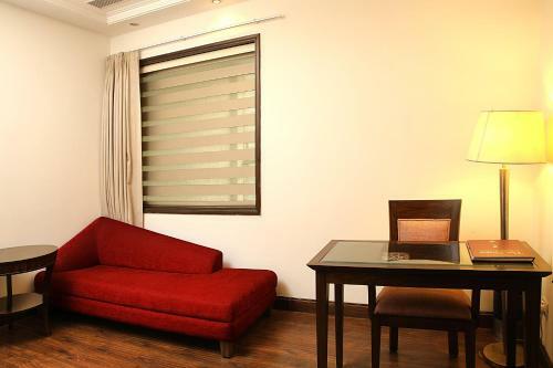 Hotel Ahuja Residencey Vista Signature