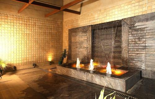 Hotel Ahuja Residencey Vista Signature