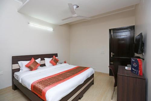 Hotel Oyo 11911 Go Rooms