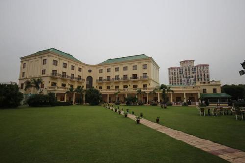 Hotel Dlf Club 4 Galleria