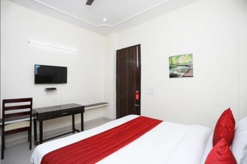 Hostal Niketan Medanta Rooms