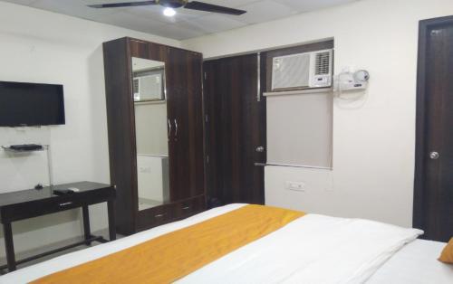 Hostal Niketan Medanta Rooms