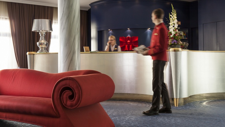 Buelow Palais And Residenz Hotel