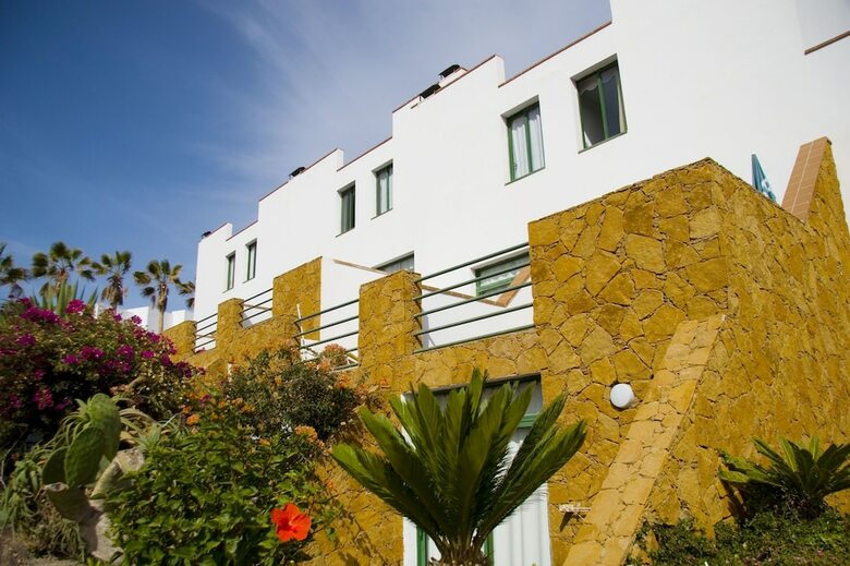 Apartamentos Esquinzo Monte Del Mar