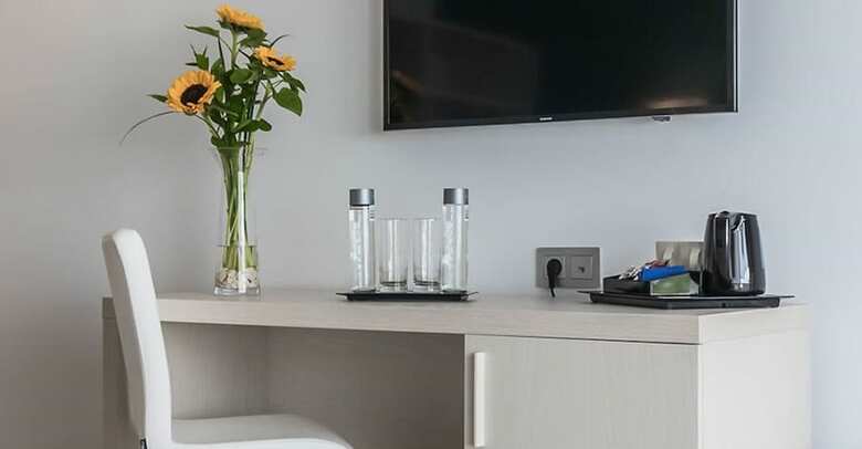 Apartamentos Esquinzo Monte Del Mar