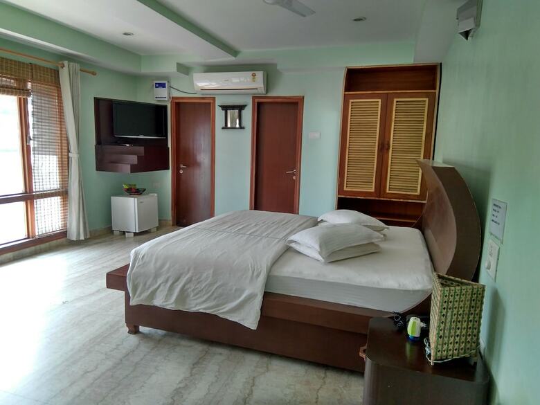 Bed & Breakfast Hotel Rains Inn