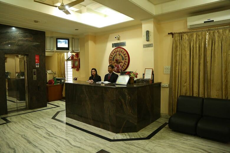 Hotel Priya Palace