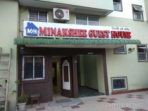 Hostal Minakshi Guest House