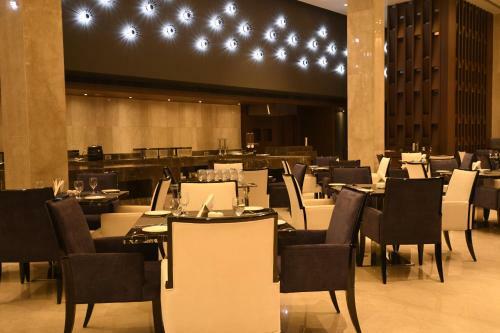 Hotel Kiranshree Grand