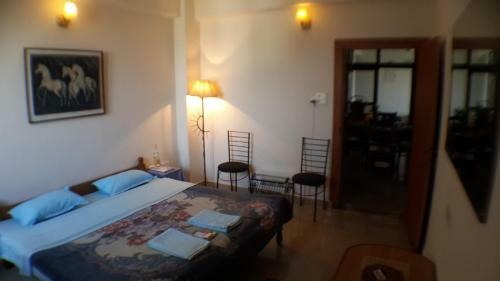 Hostal Sunshine