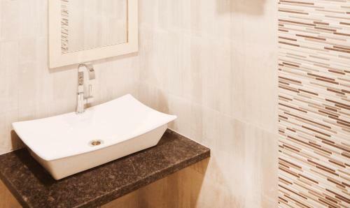 Treebo Trend Hotel Rudraksh