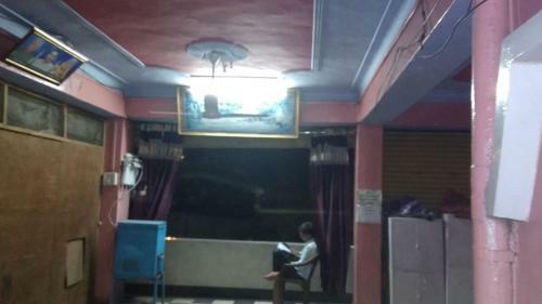 Hotel Krishna Lodge