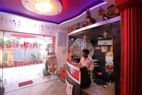 Oyo 2756 Hotel Virasat