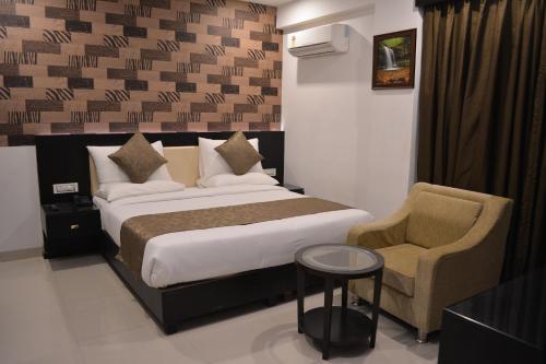 Hotel The City Grand