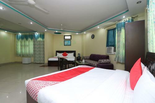 Oyo 14708 Hotel Ashiyana