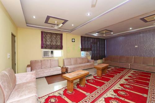 Oyo 14708 Hotel Ashiyana