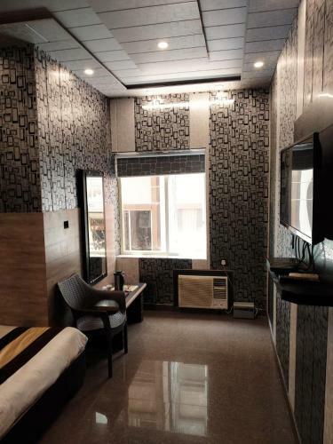 Hotel Pardesi's
