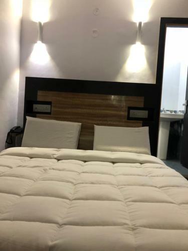Hotel Pardesi's